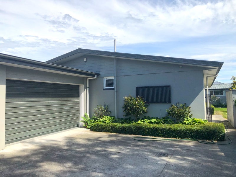 21 Blighs Road, Strowan, Christchurch - Carousel 1