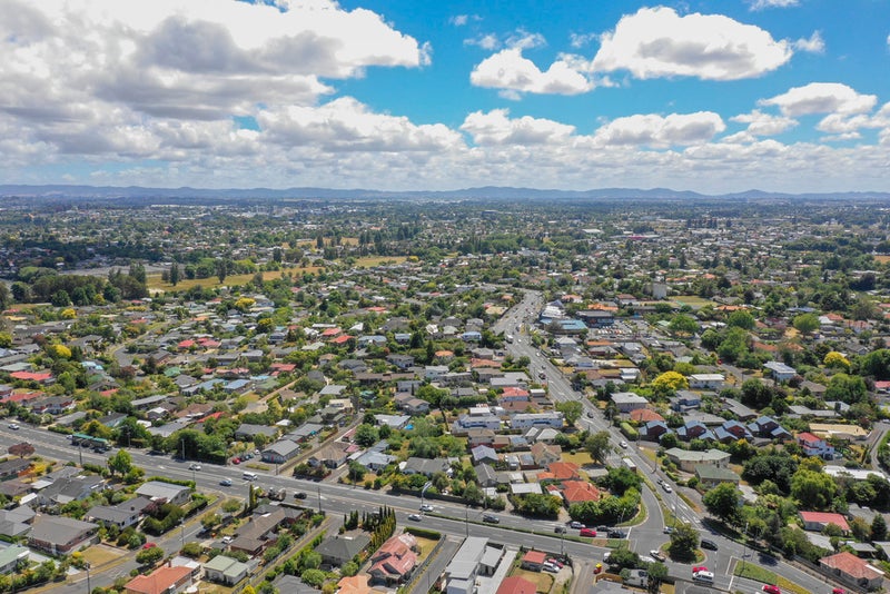 378 Cobham Drive, Hillcrest, Hamilton - Carousel 11