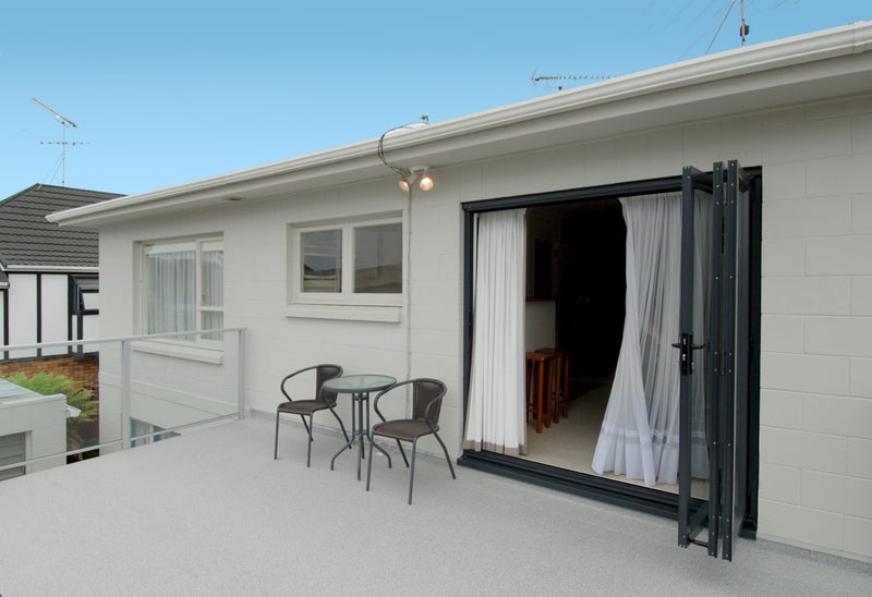 1/4 Averill Avenue, Kohimarama, Auckland - Carousel 2