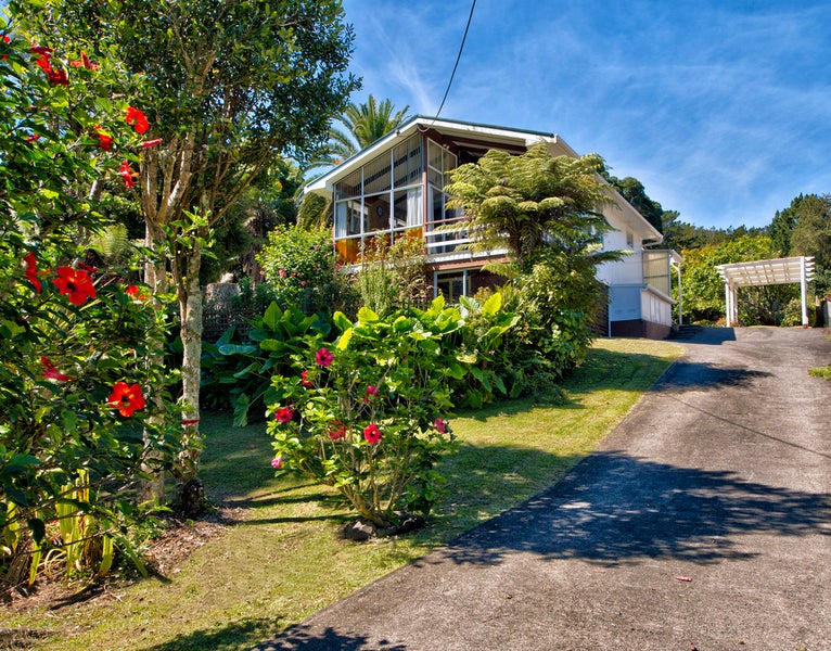 11 Upland Road, Huia, Auckland - Carousel 2