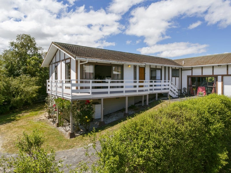 18 Invergarry Road, Hilltop, Taupo - Carousel 1