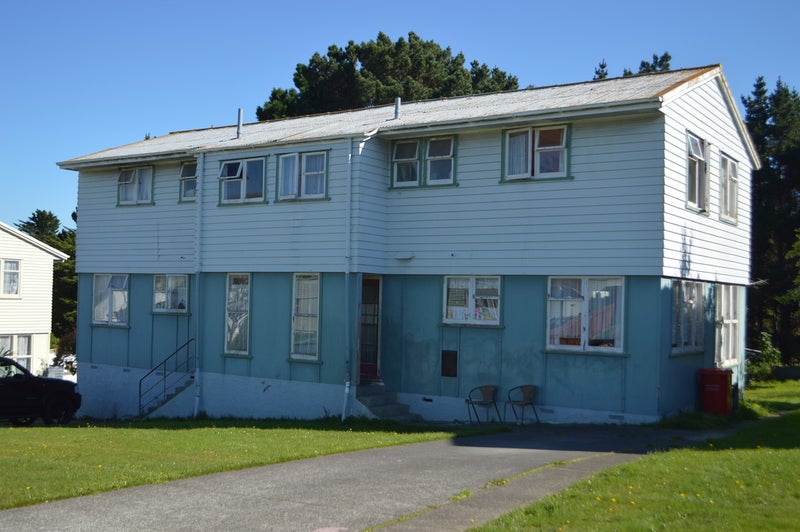 93 Kokiri Crescent, WAITANGIRUA, PORIRUA - Carousel 2
