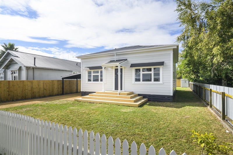 54 Rata Street, Roslyn, Palmerston North - Carousel 1