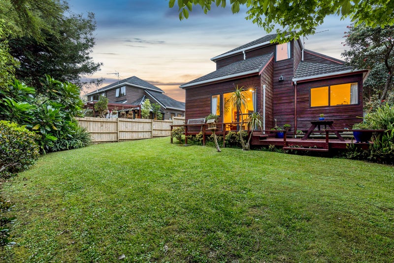 1/32 Centorian Drive, Windsor Park, Auckland - Carousel 2