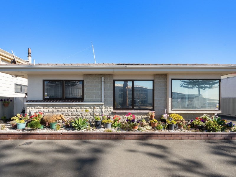 481 Marine Parade, Napier South, Napier - Carousel 1