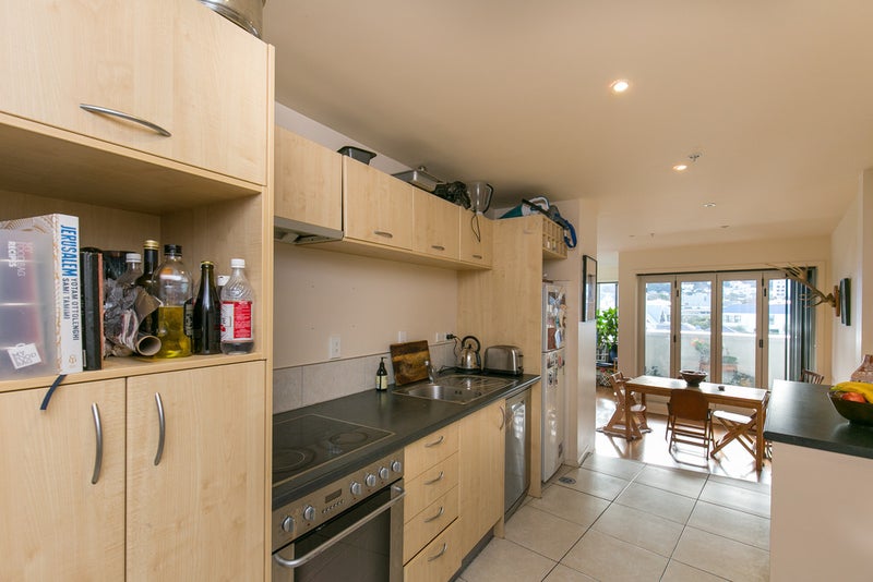 303/107 Thorndon Quay, Pipitea, Wellington - Carousel 2