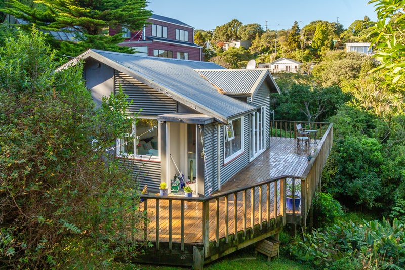 66 Howard Road, Point Howard, Lower Hutt - Carousel 2