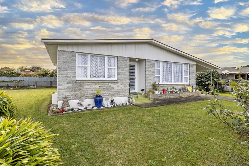 12 Mark Perreau Place, Foxton, Foxton - Carousel 1