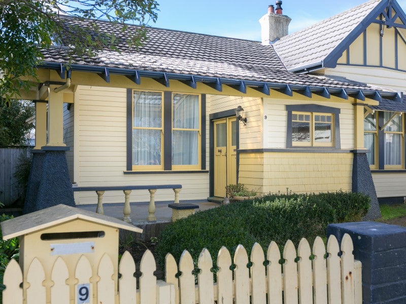9 Sanders Avenue, Westown, New Plymouth - Carousel 1