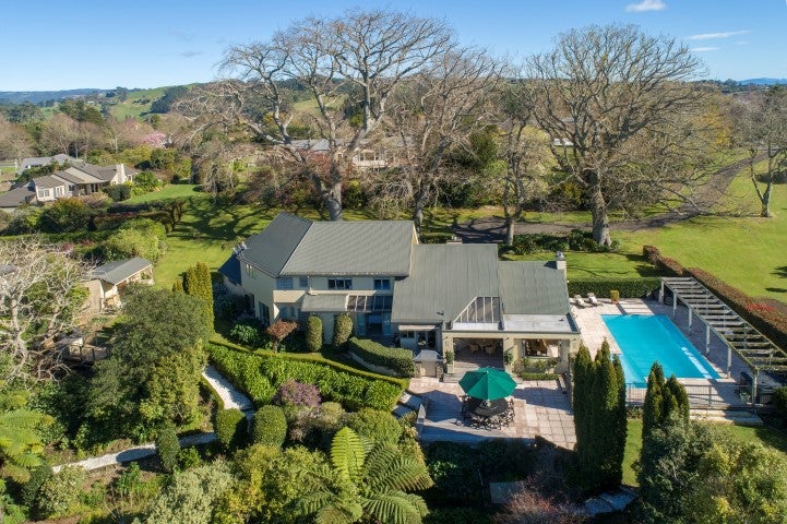 10 Sycamore Rise, Tauriko, Tauranga - Carousel 1