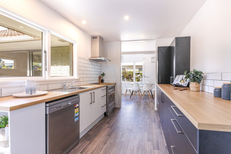 273 Estuary Road, South New Brighton, Christchurch - Carousel 1