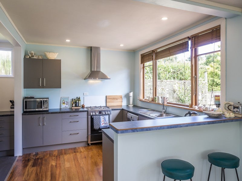 19 Glen Road, Raumati South, Paraparaumu - Carousel 2