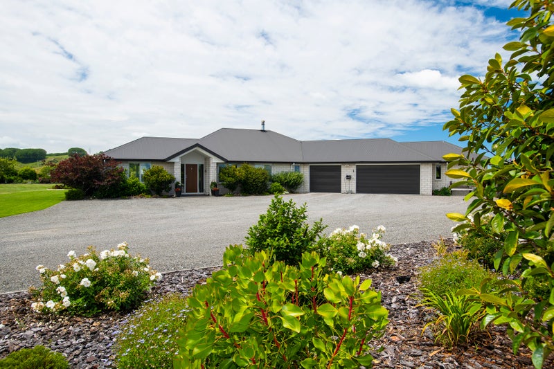 45 Hansen Road, Makauri, Gisborne - Carousel 1