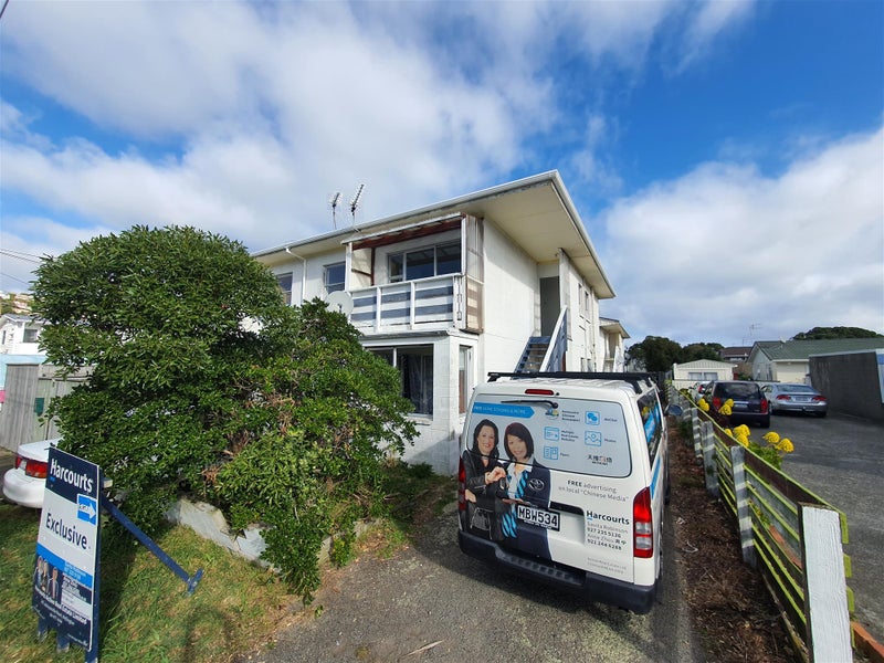 3/50 Brussels Street, Miramar, Wellington - Carousel 1