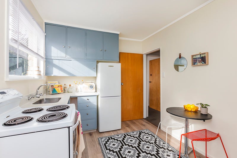 2/56 Brussels Street, Miramar, Wellington - Carousel 1