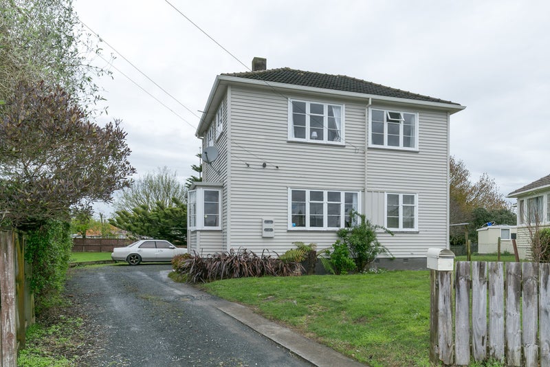 10 Denz Street, Maeroa, Hamilton - Carousel 17