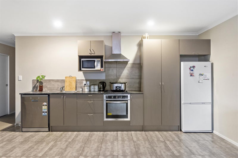 68B Cameron Road, Hamilton East, Hamilton - Carousel 2