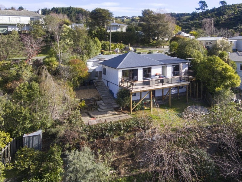 55 Jenner Road, Toi Toi, Nelson - Carousel 2