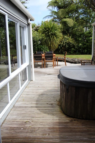 10 Doralto Road, Frankleigh Park, New Plymouth - Carousel 12