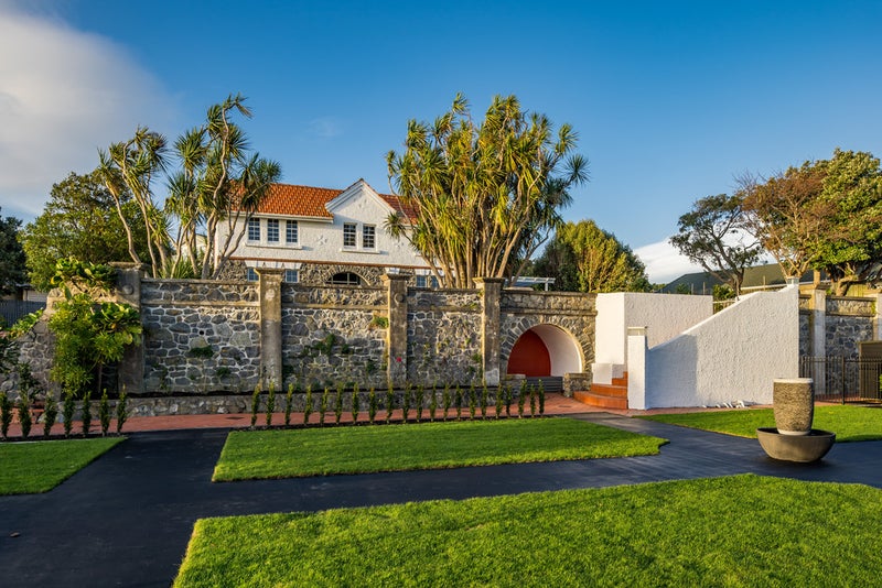 75 Motuhara Road, Plimmerton, Porirua - Carousel 1