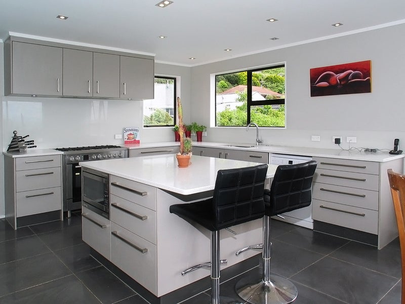 7 Hindipur Terrace, Broadmeadows, Wellington - Carousel 2