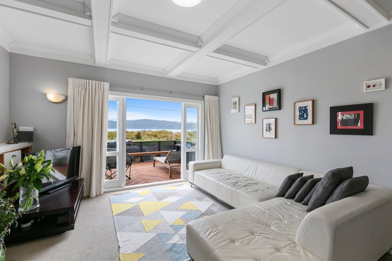 199 Marine Parade, Seatoun, Wellington - Carousel 2