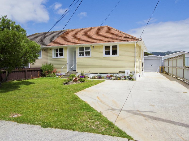 319 Oxford Terrace, Avalon, Lower Hutt - Carousel 1