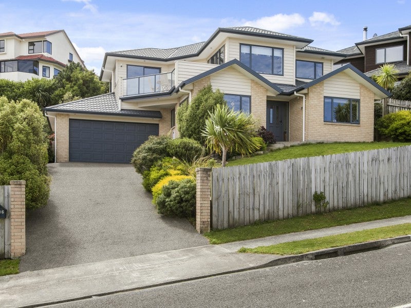 86 Cypress Drive, Maungaraki, Lower Hutt - Carousel 1