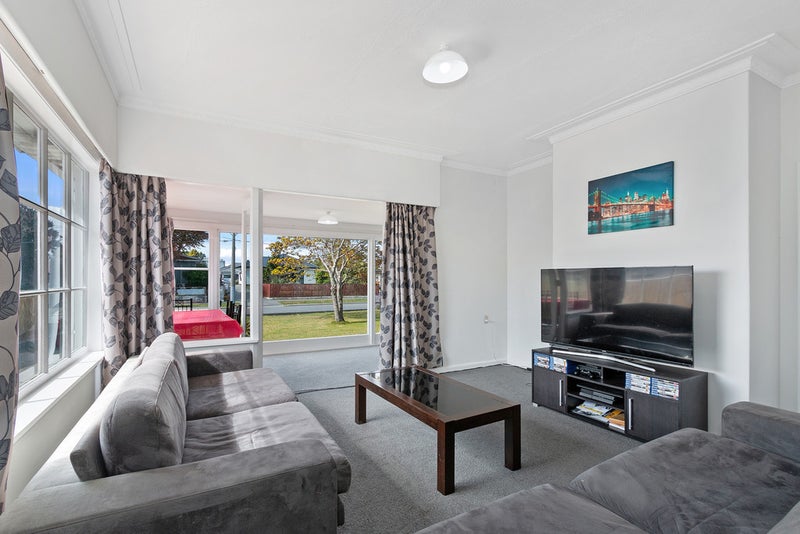 22 Shortland Street, Wainoni, Christchurch - Carousel 2