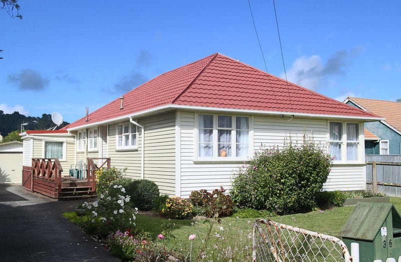 36 Wakefield Street, Whanganui East, Whanganui - Carousel 1
