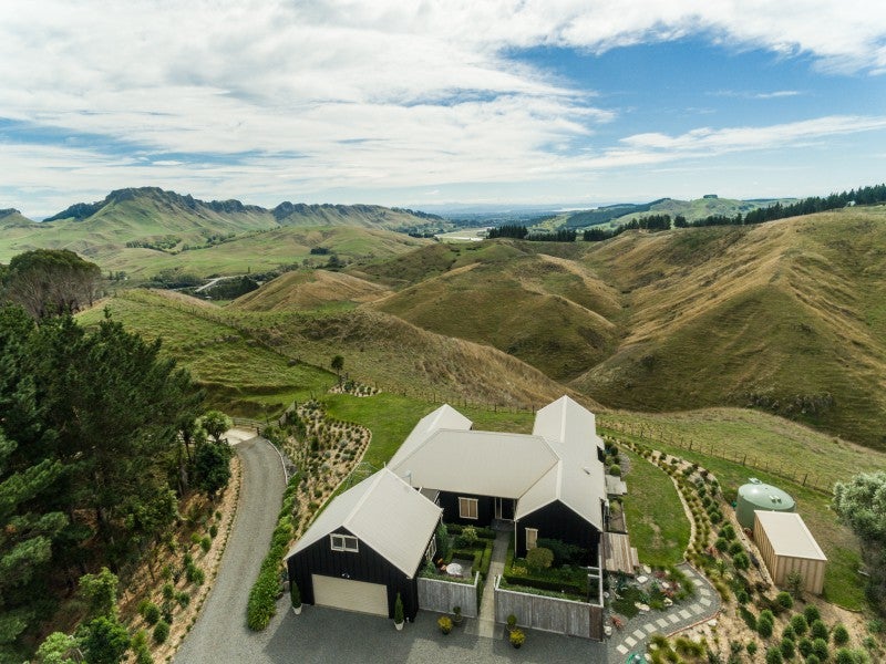 12 Lopez Lane, Havelock North - Carousel 2