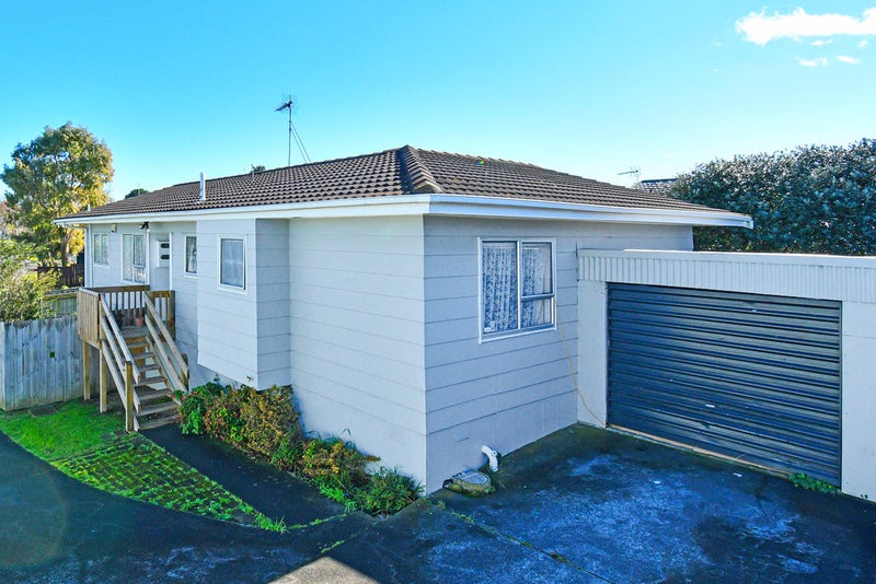 1/20 Secretariat Place, Randwick Park, Auckland - Carousel 2