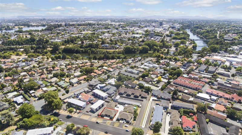 1/9 Albert Street, Hamilton East, Hamilton - Carousel 14