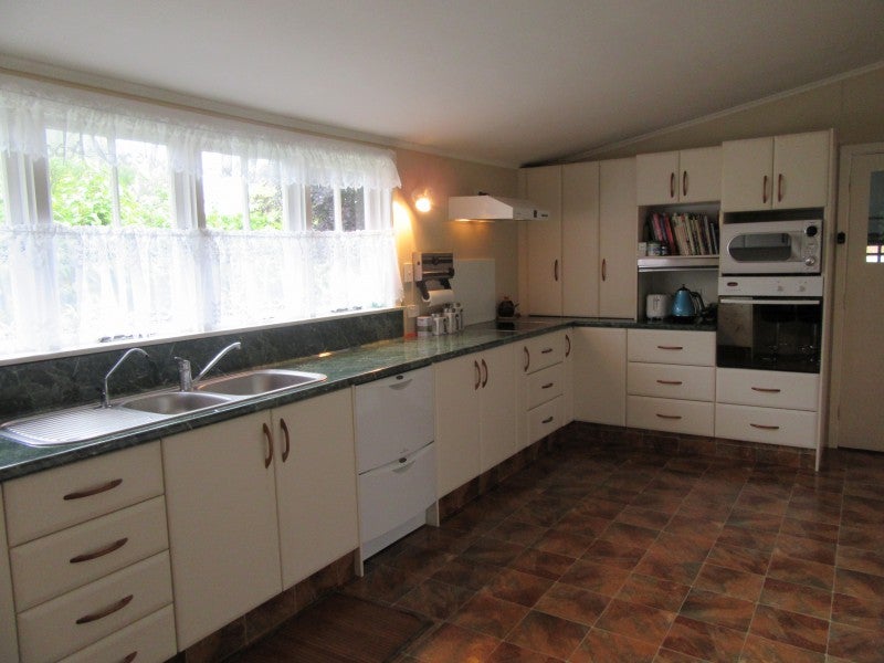 65A Harris Street, Kaiti, Gisborne - Carousel 2