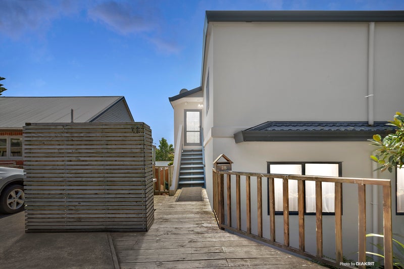 1B Elphinstone Avenue, Strathmore Park, Wellington - Carousel 16