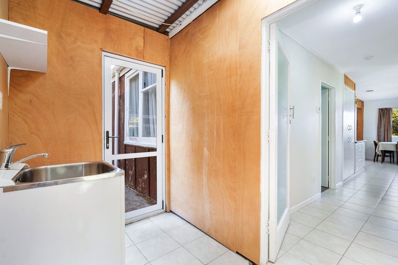 239 Pukeatua Road, Whangarei - Carousel 26