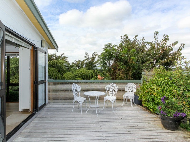 25A Marchant Place, Westown, New Plymouth - Carousel 26