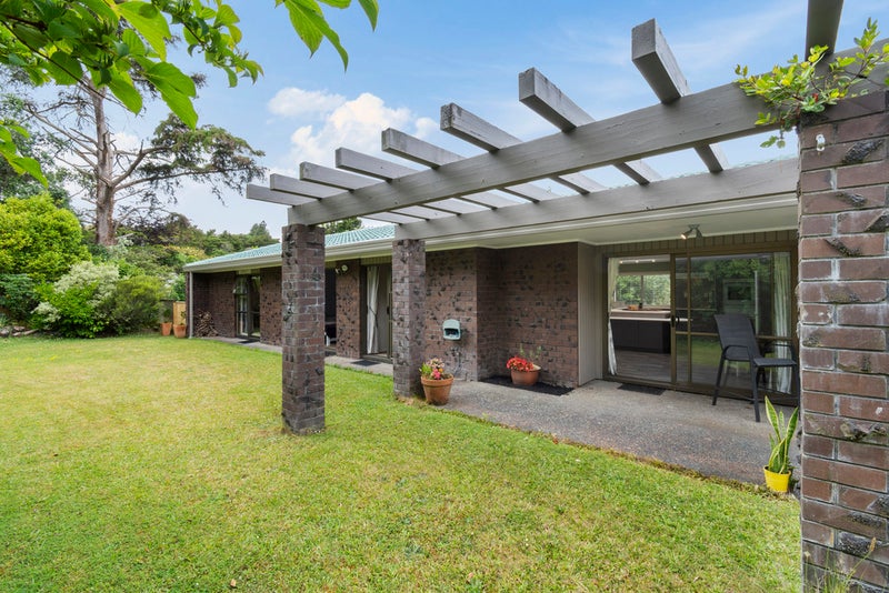 51A Hill Road, Hillpark, Auckland - Carousel 25