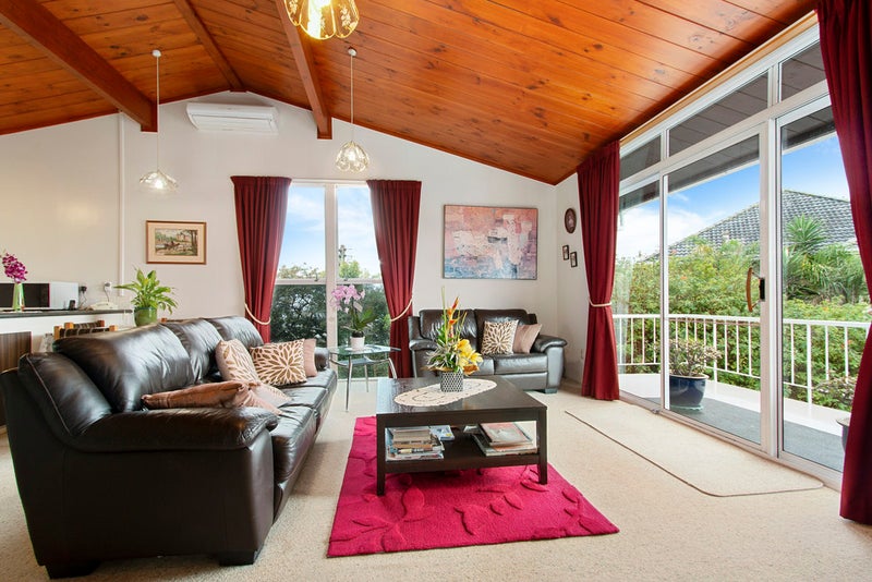 1/0 Ngatiawa Street, Onehunga, Auckland - Carousel 2