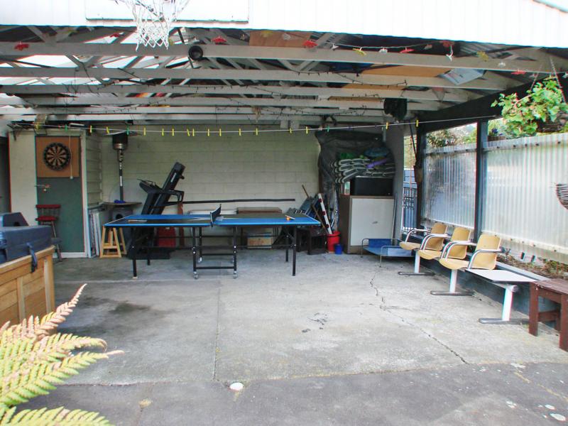 246 Stokes Valley Road, Stokes Valley, Lower Hutt - Carousel 23