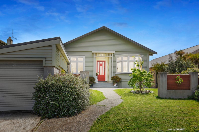 18 Tirangi Road, Rongotai, Wellington - Carousel 1