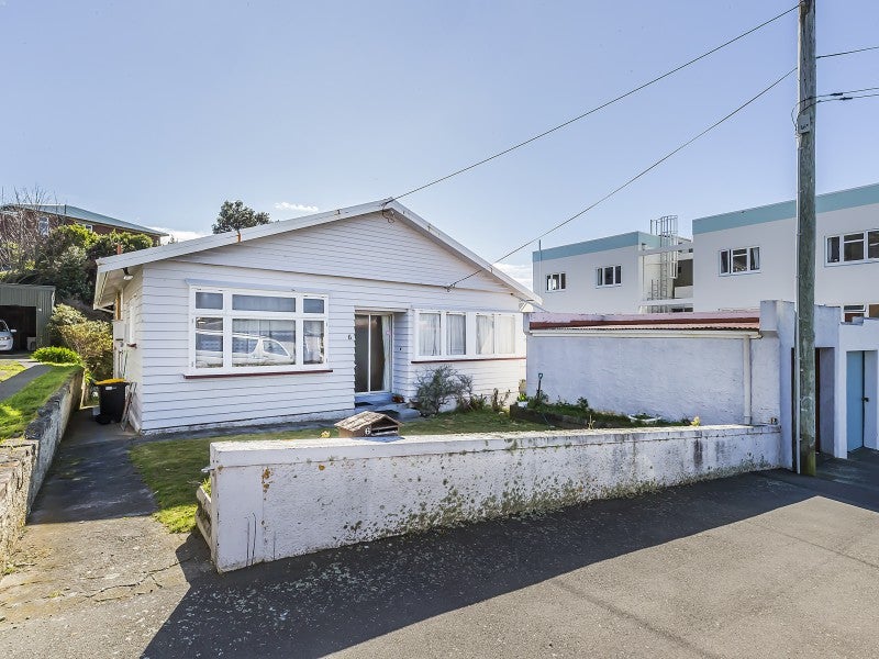6 Helen Street, Brooklyn, Wellington - Carousel 1