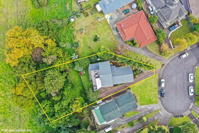 19 Polandson Place, Opaheke, Papakura - Carousel 1