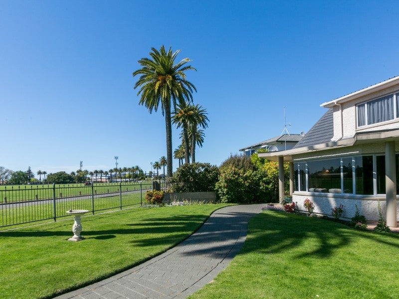 33 McDonald Street, Napier South, Napier - Carousel 2