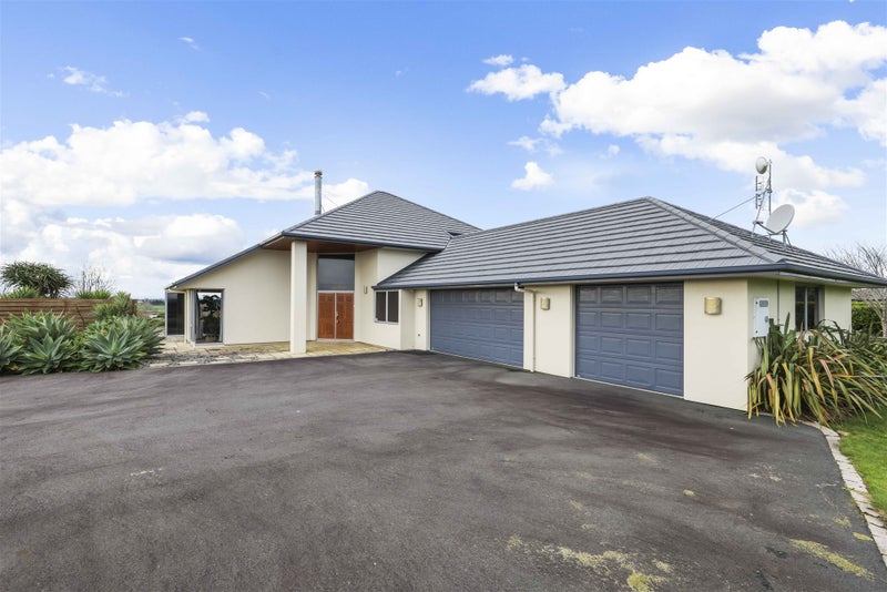 22 Dromara Drive, Rotokauri, Hamilton - Carousel 2