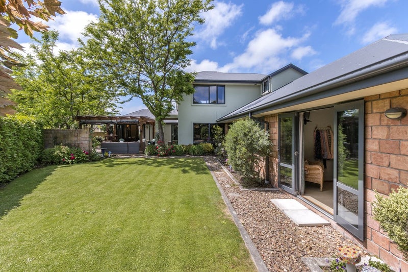 9 Fairway Drive, Shirley, Christchurch - Carousel 2