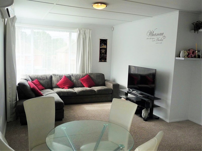 80 Mckillop Street, Ranui, Porirua - Carousel 2