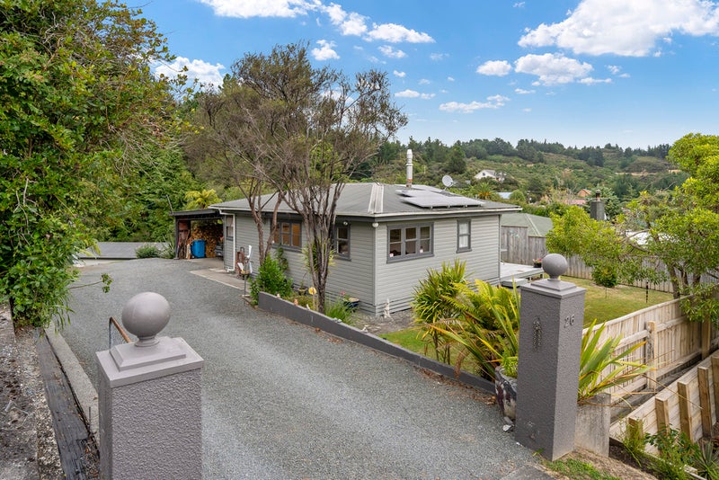 26 Norana Road, Maoribank, Upper Hutt - Carousel 1