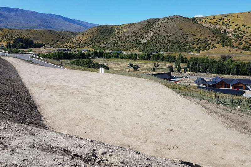 1 Velden Place, Lowburn - Carousel 2