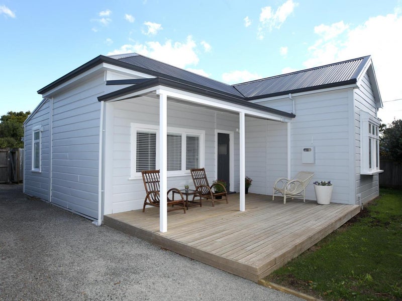 705 Collinge RD, Mayfair, Hastings - Carousel 1